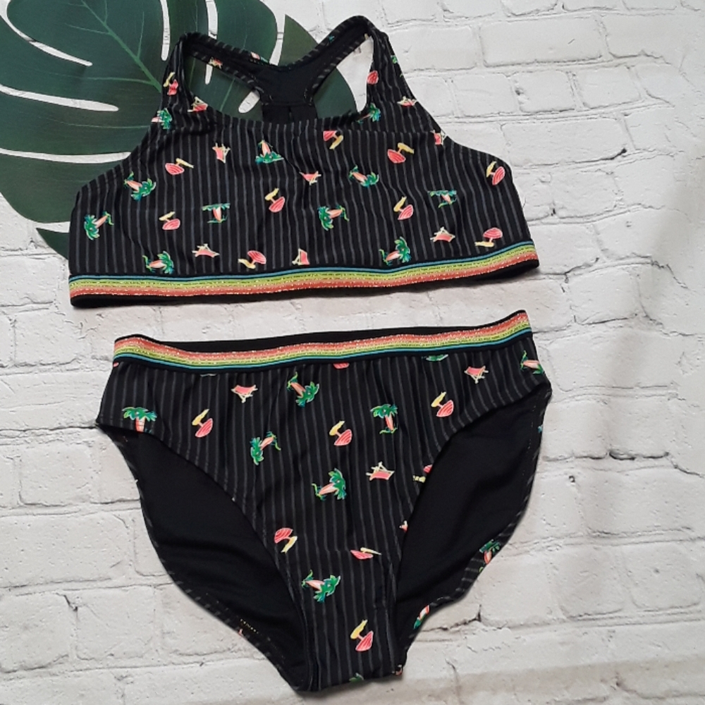 Wonder Nation Girl's 2 Piece Bathing Suit.